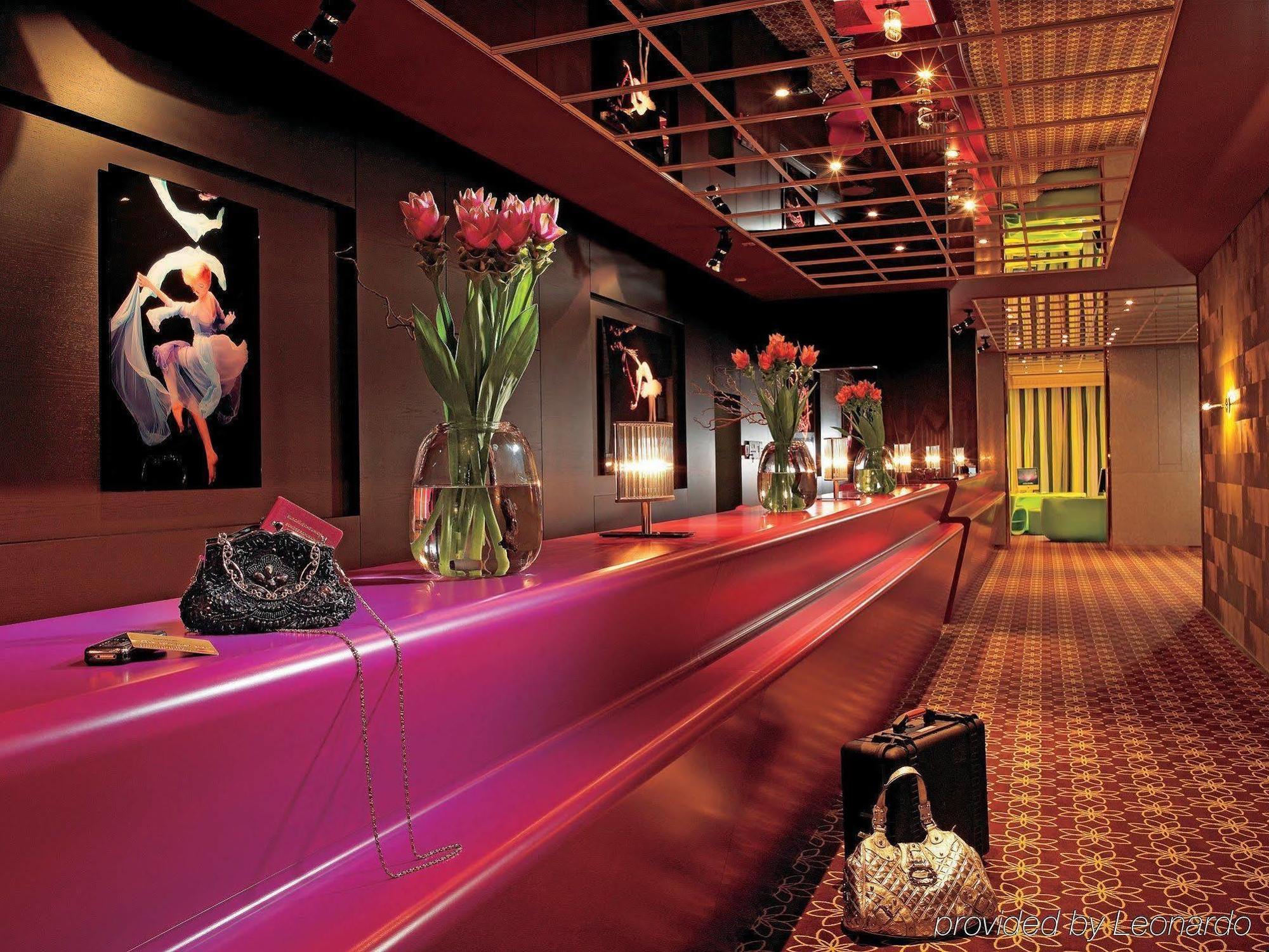 Harbor Hotel 3*